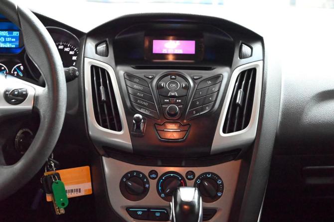 Ford Focus III с пробегом 2011 года, цена 700 000 рублей, 214286 км, хэтчбек, Автокод Объявления