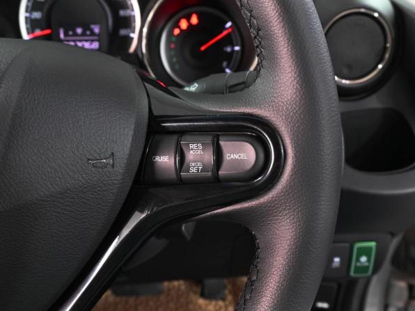 Honda Fit Shuttle I с пробегом 2012 года, цена 859 000 рублей, 307068 км, универсал, Автокод Объявления