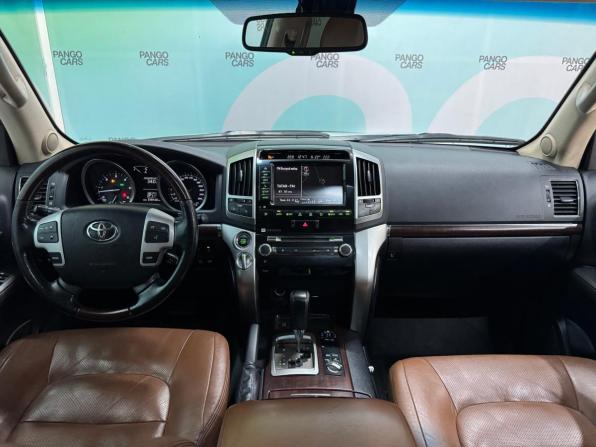 Toyota Land Cruiser 200 Series Рестайлинг 1 с пробегом 2014 года, цена 3 565 000 рублей, 358420 км, внедорожник, Автокод Объявления