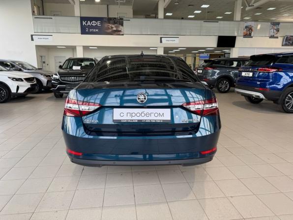 Skoda Superb III с пробегом 2018 года, цена 2 195 900 рублей, 106000 км, лифтбек, Автокод Объявления