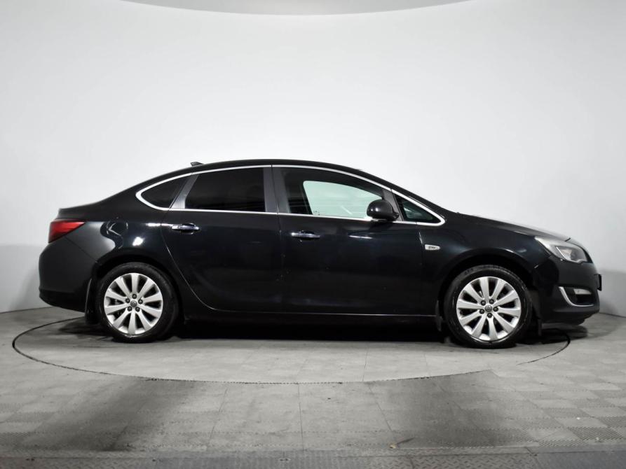 Opel Astra J Рестайлинг Санкт-Петербург  - изображение 4