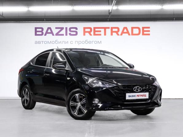 Hyundai Solaris II Рестайлинг с пробегом 2021 года, цена 1 680 000 рублей, 77637 км, седан, Автокод Объявления