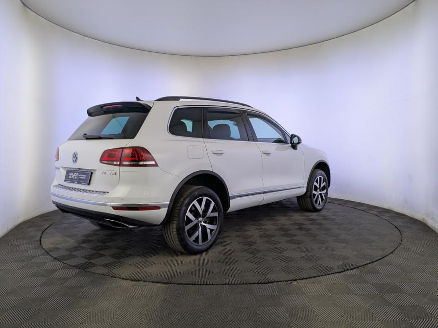 Volkswagen Touareg II Рестайлинг Москва  - изображение 5