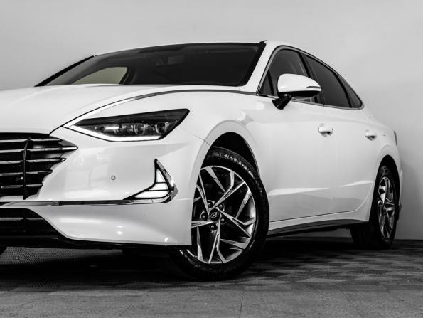 Hyundai Sonata VIII (DN8) с пробегом 2020 года, цена 2 449 000 рублей, 92713 км, седан, Автокод Объявления