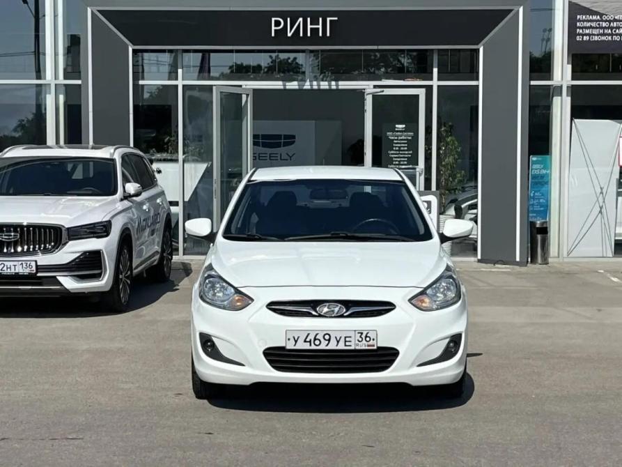 Hyundai Solaris I Воронеж  - изображение 2