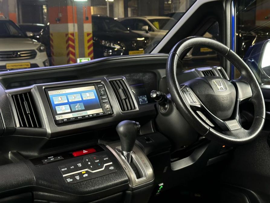 Honda Stepwgn IV Рестайлинг Уфа  - изображение 10