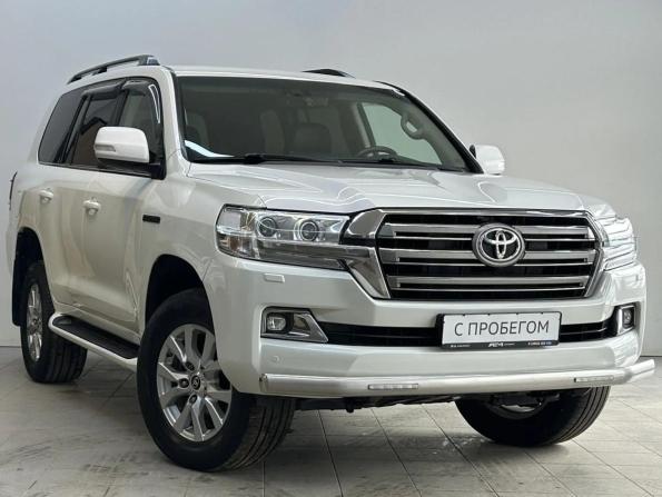 Toyota Land Cruiser 200 Series Рестайлинг 2 с пробегом 2015 года, цена 4 750 000 рублей, 187000 км, внедорожник, Автокод Объявления