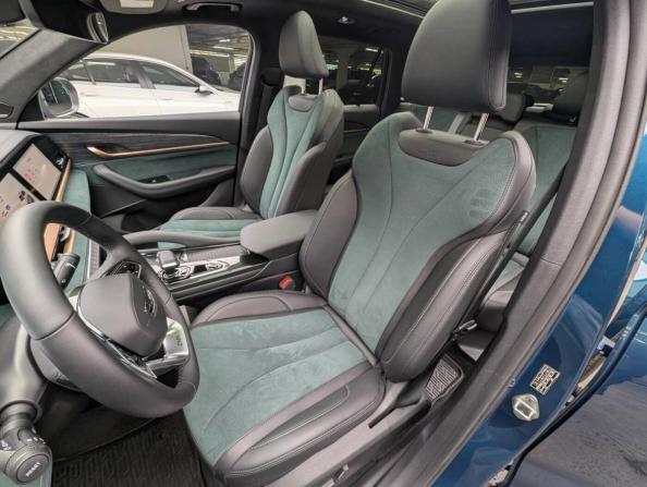 Geely Monjaro I с пробегом 2024 года, цена 3 597 000 рублей, 17492 км, внедорожник, Автокод Объявления