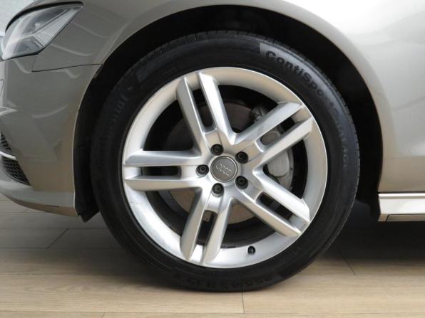 Audi A6 IV (C7) Рестайлинг с пробегом 2015 года, цена 2 099 000 рублей, 218950 км, седан, Автокод Объявления