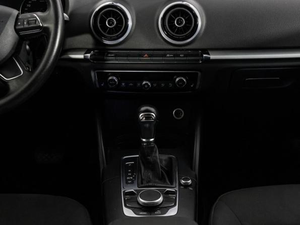 Audi A3 III (8V) с пробегом 2013 года, цена 1 299 000 рублей, 134629 км, хэтчбек, Автокод Объявления