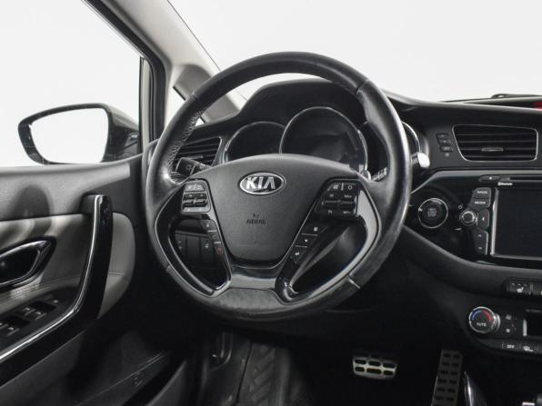 Kia Ceed II с пробегом 2014 года, цена 1 287 960 рублей, 105461 км, универсал, Автокод Объявления