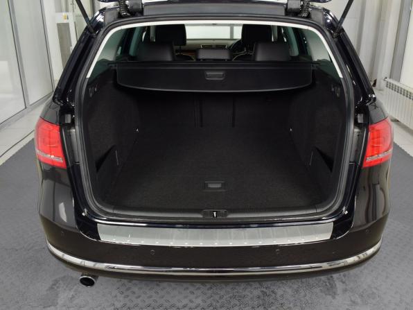 Volkswagen Passat B7 с пробегом 2014 года, цена 1 325 995 рублей, 70597 км, универсал, Автокод Объявления