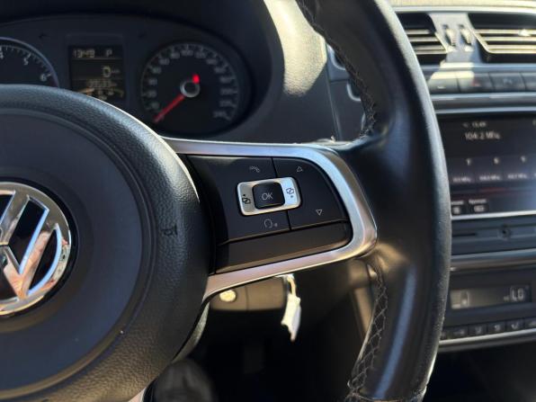 Volkswagen Polo V Рестайлинг с пробегом 2019 года, цена 1 460 000 рублей, 139531 км, седан, Автокод Объявления