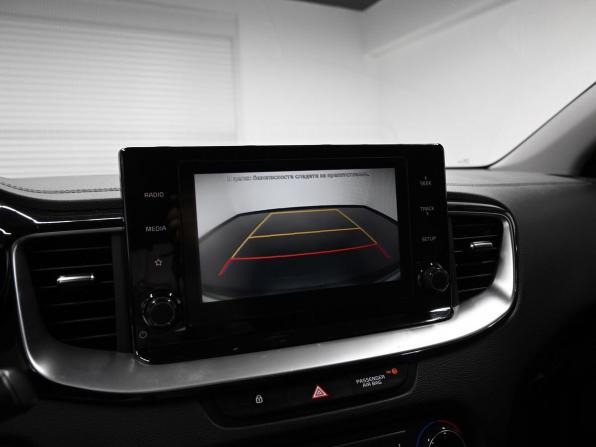 Kia Ceed III с пробегом 2021 года, цена 2 125 000 рублей, 68227 км, универсал, Автокод Объявления