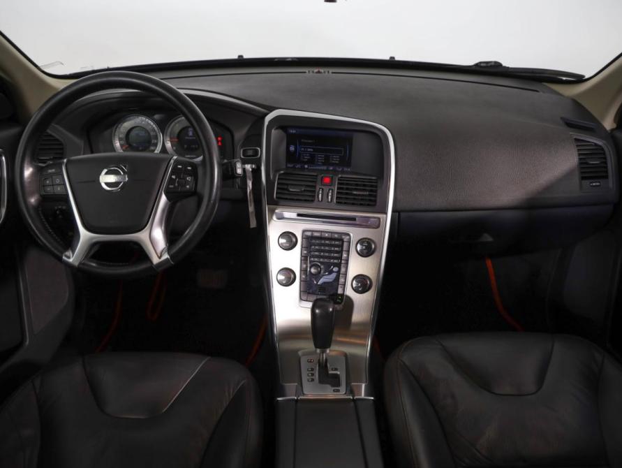 Volvo XC60 I Санкт-Петербург  - изображение 9
