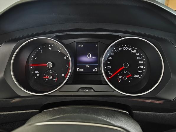 Volkswagen Tiguan II Рестайлинг с пробегом 2021 года, цена 2 630 000 рублей, 61173 км, внедорожник, Автокод Объявления