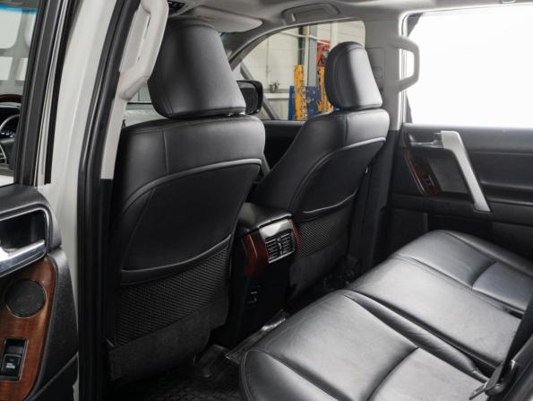 Toyota Land Cruiser Prado 150 Series Рестайлинг 1 с пробегом 2015 года, цена 3 949 000 рублей, 202836 км, внедорожник, Автокод Объявления