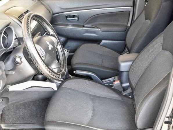 Mitsubishi ASX I с пробегом 2011 года, цена 935 000 рублей, 215649 км, внедорожник, Автокод Объявления