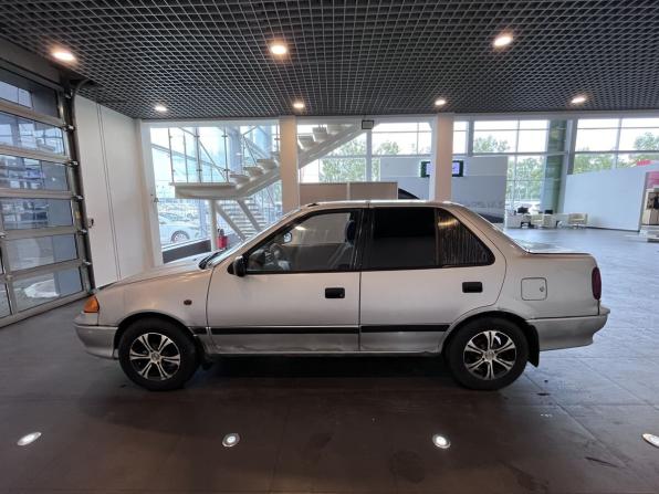 Suzuki Swift II Рестайлинг с пробегом 2002 года, цена 115 000 рублей, 40509 км, седан, Автокод Объявления