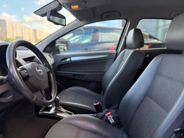 Opel Astra H Рестайлинг с пробегом 2009 года, цена 430 000 рублей, 210811 км, хэтчбек, Автокод Объявления