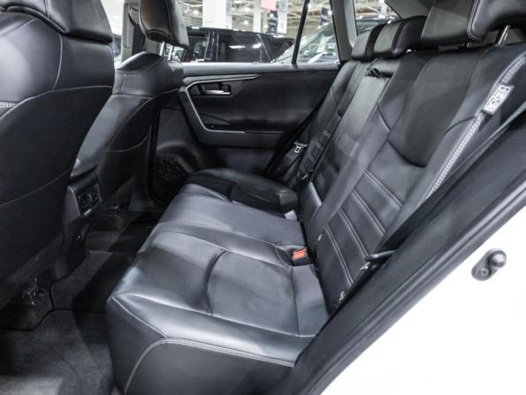 Toyota RAV4 V (XA50) с пробегом 2022 года, цена 3 299 700 рублей, 99718 км, внедорожник, Автокод Объявления