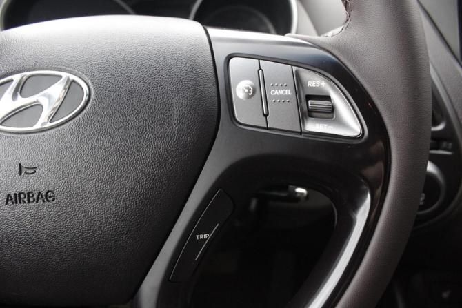 Hyundai ix35 I Рестайлинг с пробегом 2014 года, цена 1 420 000 рублей, 177726 км, внедорожник, Автокод Объявления