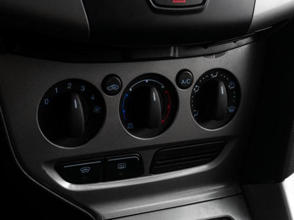 Ford Focus III с пробегом 2013 года, цена 799 000 рублей, 131185 км, хэтчбек, Автокод Объявления