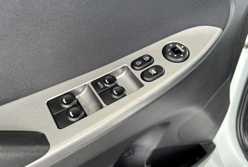 Hyundai Solaris I Киров  - изображение 20