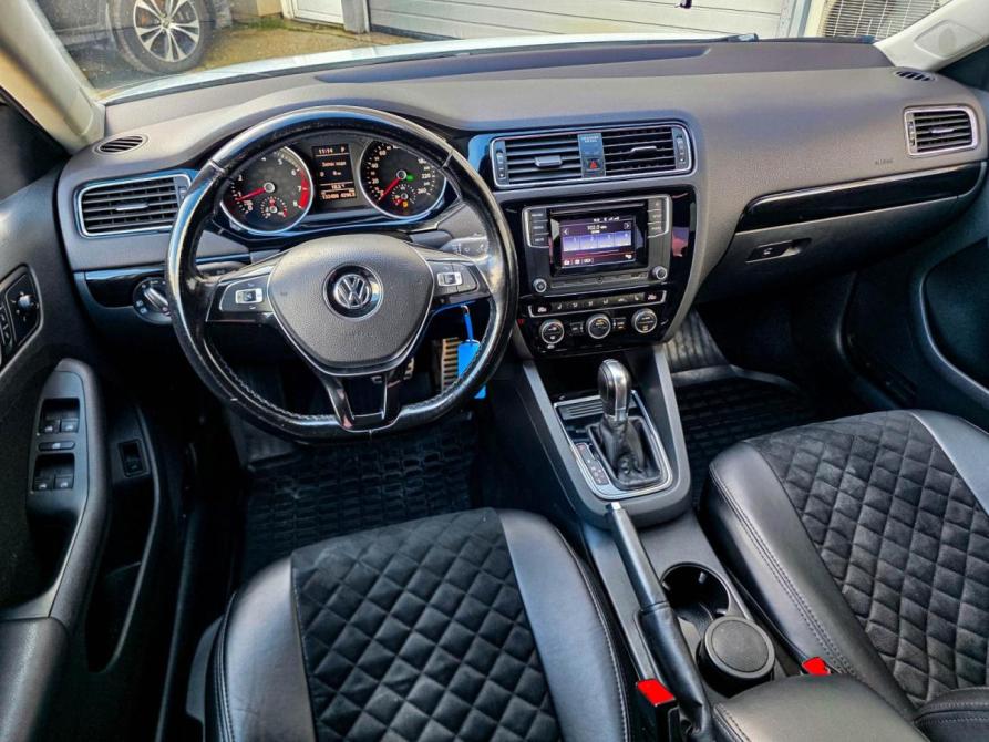 Volkswagen Jetta VI Рестайлинг Крым  - изображение 6