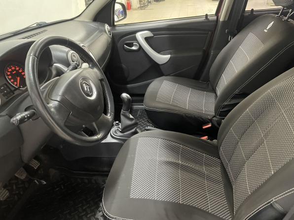 Renault Sandero I с пробегом 2013 года, цена 769 000 рублей, 83185 км, хэтчбек, Автокод Объявления