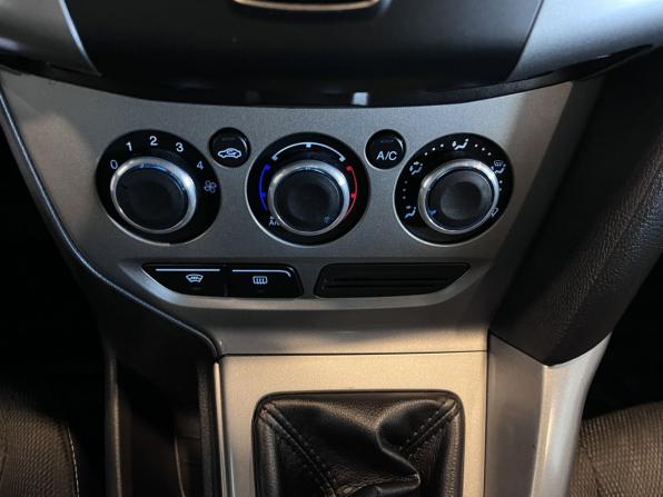 Ford Focus III с пробегом 2013 года, цена 770 000 рублей, 149919 км, хэтчбек, Автокод Объявления