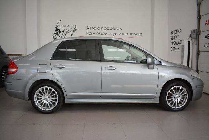 Nissan Tiida I Рестайлинг с пробегом 2011 года, цена 599 000 рублей, 234000 км, седан, Автокод Объявления