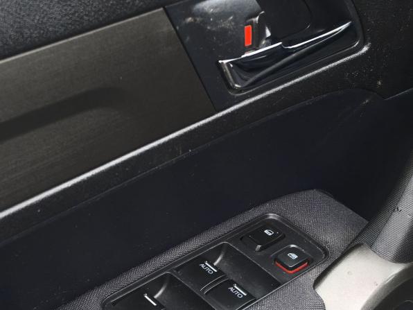 Honda CR-V III Рестайлинг с пробегом 2011 года, цена 1 139 000 рублей, 303060 км, внедорожник, Автокод Объявления