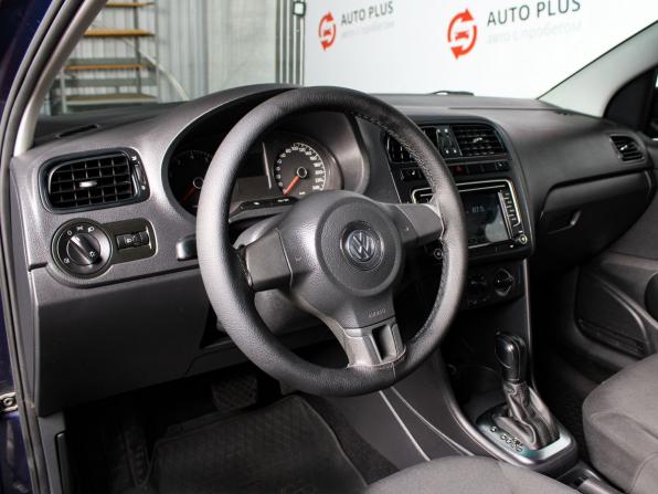 Volkswagen Polo V с пробегом 2012 года, цена 840 000 рублей, 209650 км, седан, Автокод Объявления