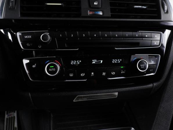 BMW 3 серии VI (F3x) Рестайлинг с пробегом 2016 года, цена 2 460 000 рублей, 265757 км, седан, Автокод Объявления