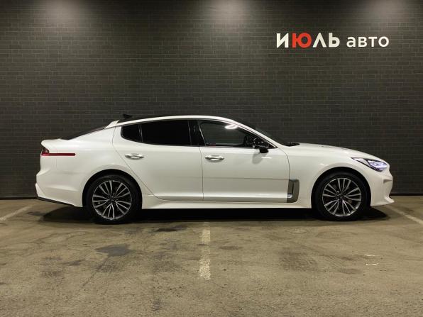 Kia Stinger I с пробегом 2018 года, цена 2 785 000 рублей, 122895 км, лифтбек, Автокод Объявления