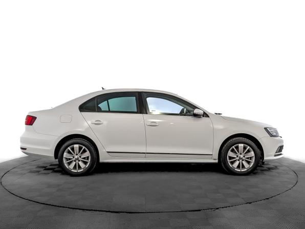 Volkswagen Jetta VI Рестайлинг с пробегом 2016 года, цена 1 490 000 рублей, 81427 км, седан, Автокод Объявления