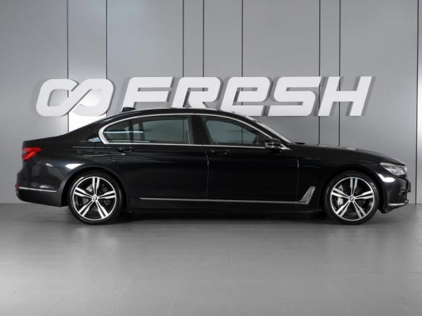BMW 7 серии VI (G11/G12) с пробегом 2017 года, цена 4 309 000 рублей, 129081 км, седан, Автокод Объявления