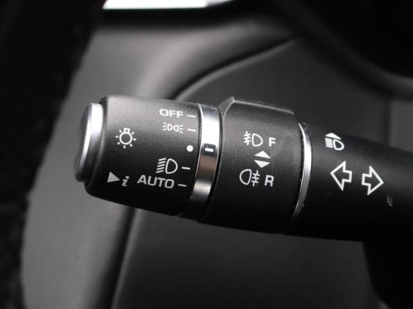 Land Rover Range Rover Velar I с пробегом 2019 года, цена 4 800 000 рублей, 70200 км, внедорожник, Автокод Объявления