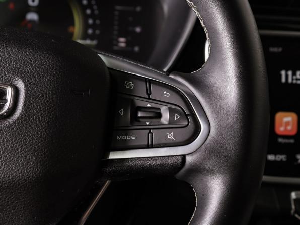 Geely Atlas Pro с пробегом 2024 года, цена 2 099 000 рублей, 66747 км, внедорожник, Автокод Объявления