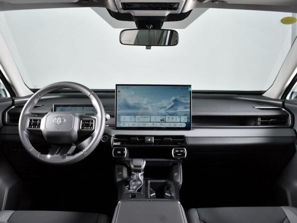 Toyota RAV4 VI (XA60) с пробегом 2026 года, цена 4 149 995 рублей, 16 км, внедорожник, Автокод Объявления