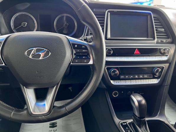 Hyundai Sonata VII (LF) Рестайлинг с пробегом 2017 года, цена 1 695 000 рублей, 168208 км, седан, Автокод Объявления