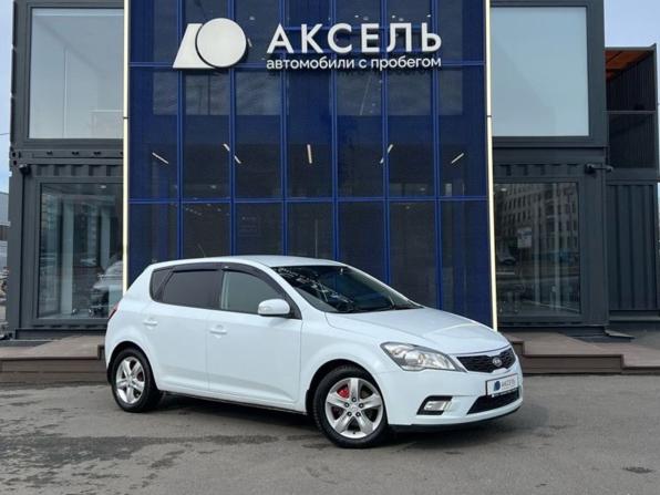 Kia Ceed I Рестайлинг с пробегом 2012 года, цена 755 000 рублей, 67130 км, хэтчбек, Автокод Объявления