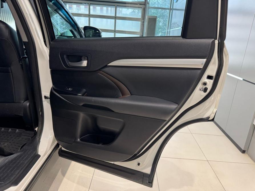 Toyota Highlander III (XU50) Екатеринбург  - изображение 19