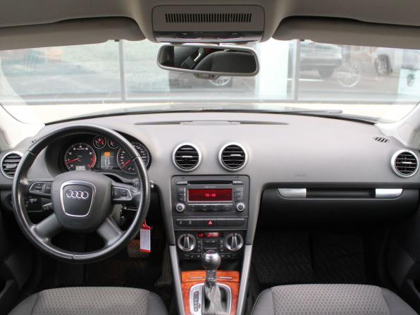 Audi A3 II (8P) Рестайлинг 2 с пробегом 2011 года, цена 985 000 рублей, 116000 км, хэтчбек, Автокод Объявления