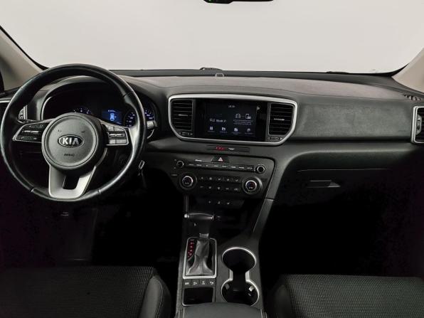 Kia Sportage IV Рестайлинг с пробегом 2018 года, цена 1 820 000 рублей, 181384 км, внедорожник, Автокод Объявления