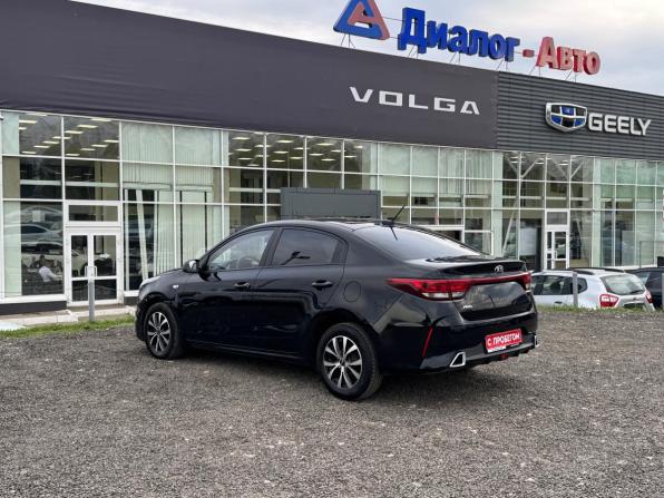 Kia Rio IV Рестайлинг с пробегом 2020 года, цена 1 373 000 рублей, 172137 км, седан, Автокод Объявления