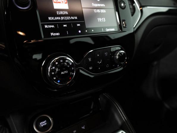 Renault Kaptur I Рестайлинг с пробегом 2021 года, цена 1 749 700 рублей, 52132 км, внедорожник, Автокод Объявления