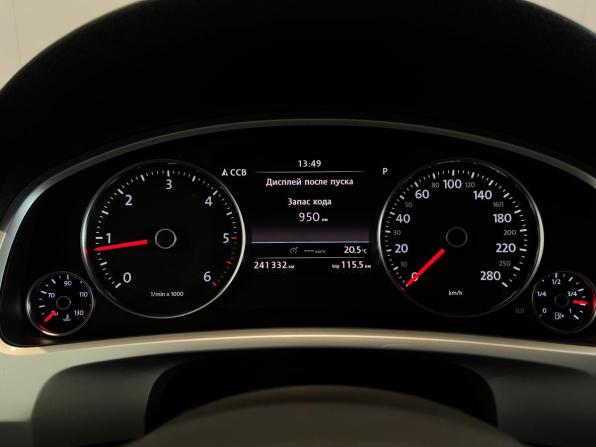 Volkswagen Touareg II с пробегом 2010 года, цена 1 750 000 рублей, 241319 км, внедорожник, Автокод Объявления