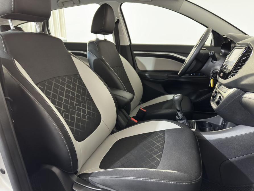 Lada (ВАЗ) Vesta I Великий Новгород  - изображение 12